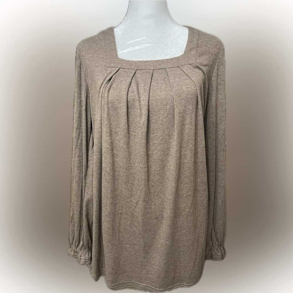 Long sleeve womens shirt